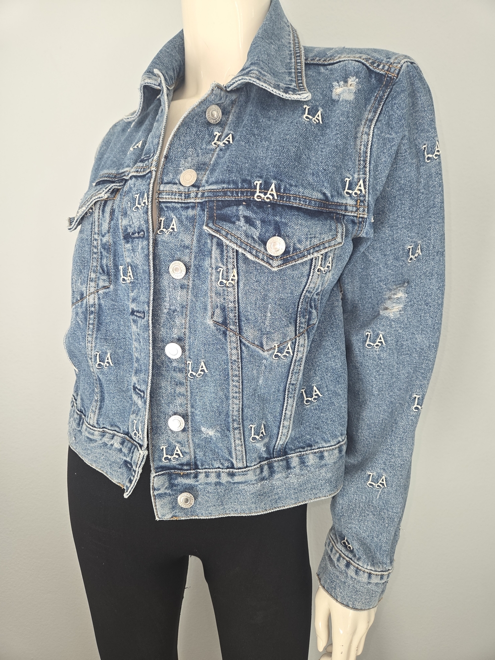 GUESS Blue Denim Embroidered "LA" Los Angeles Jean Jacket Size S